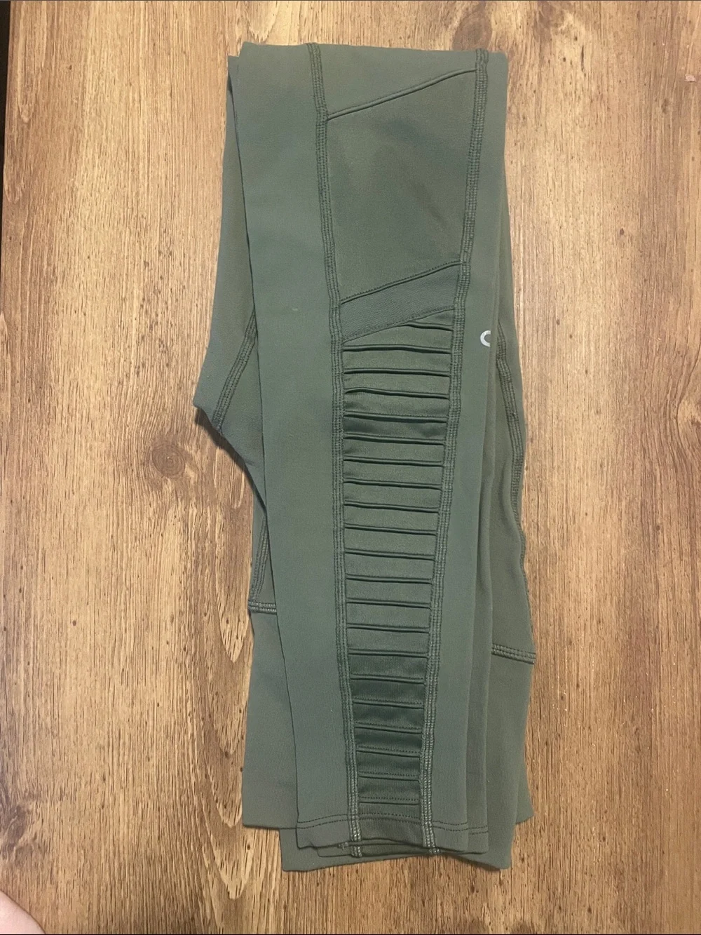 ALO Yoga Olive Green Moto Leggings